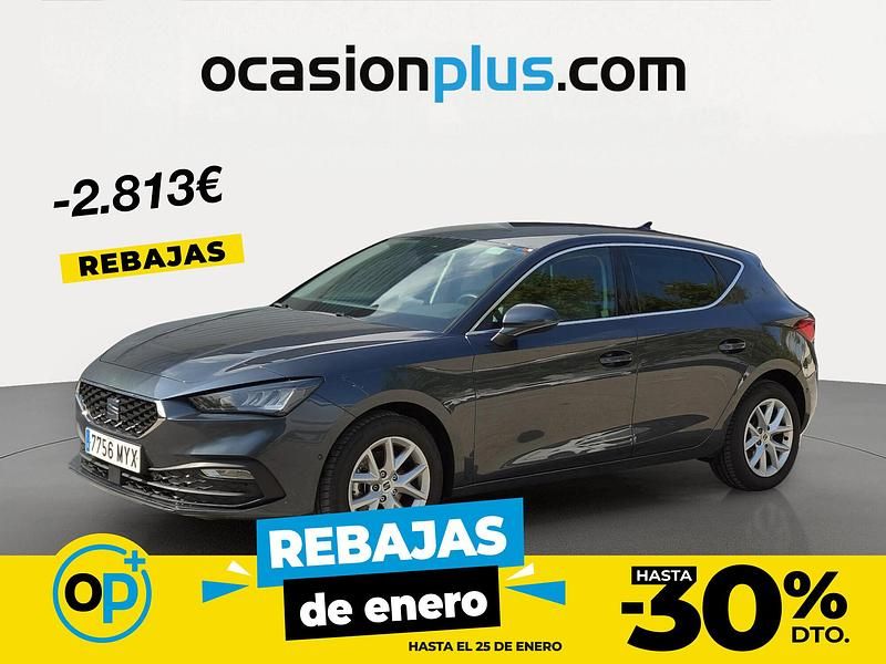 Gris Usado 2025 Seat Leon Style Berlina | 20.500 € (Precio justo) - Imagen 1/4
