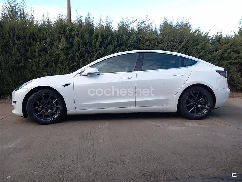 Eléctrico Usado 2020 Tesla Model 3 RWD Berlina | 21.000 € (Buen precio) - Imagen 1/4