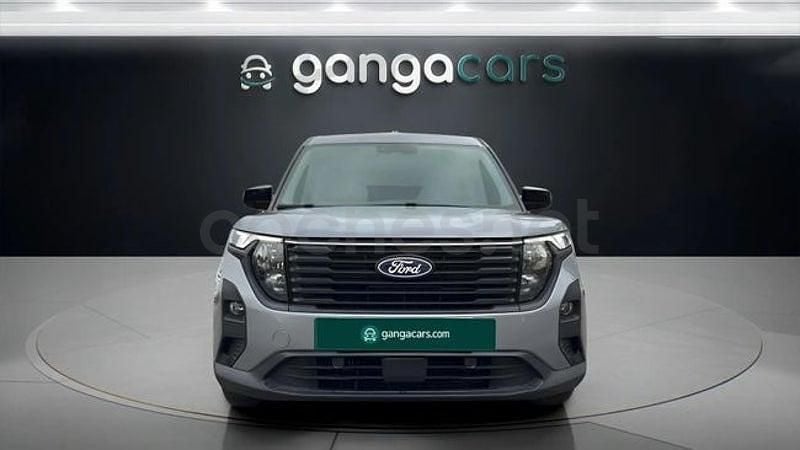 Usado Ford Tourneo Courier Trend 125 CV (91 kW) 2024 Gris / plata Monovolumen