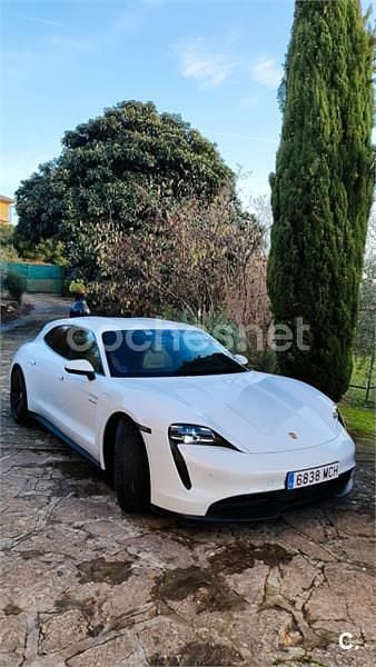 Eléctrico Usado 2022 Porsche Taycan Sport Turismo Familiar | 68.000 € - Imagen 1/4