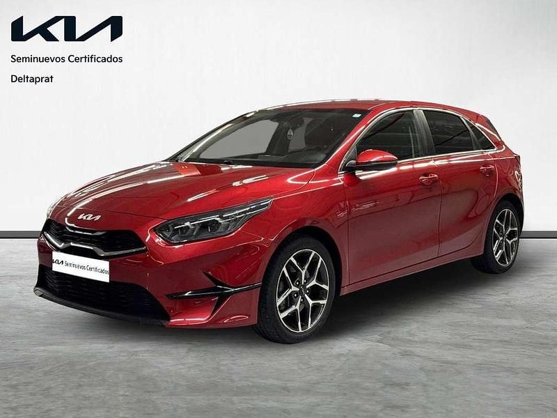 Usado Kia Ceed 101 CV (74 kW) 2021 Rojo Utilitario