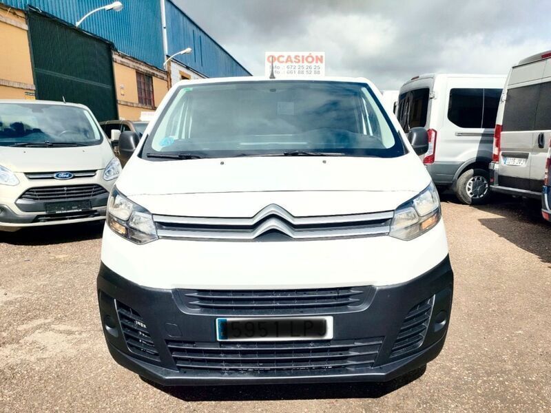 Usado Citroën Jumpy 118 CV (86 kW) 2022 Blanco Monovolumen