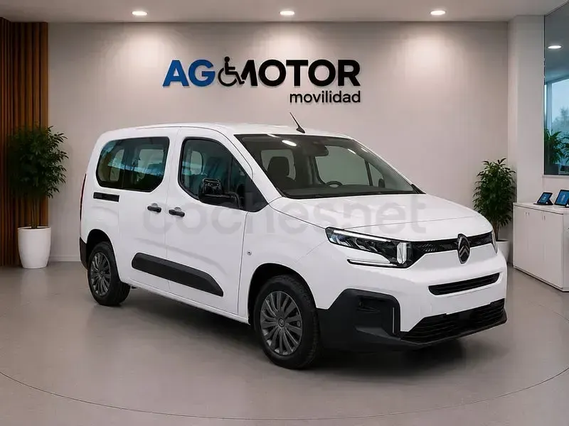 Usado Citroën Berlingo 130 CV (95 kW) 2025 Blanco Monovolumen