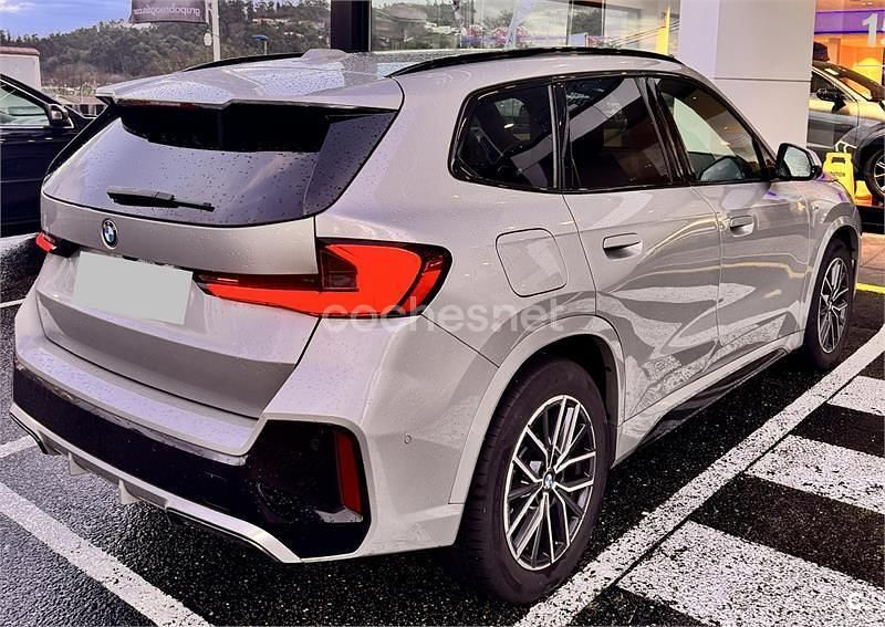 Usado BMW X1 Comfort Edition 163 CV (119 kW) 2023 Gris / plata SUV
