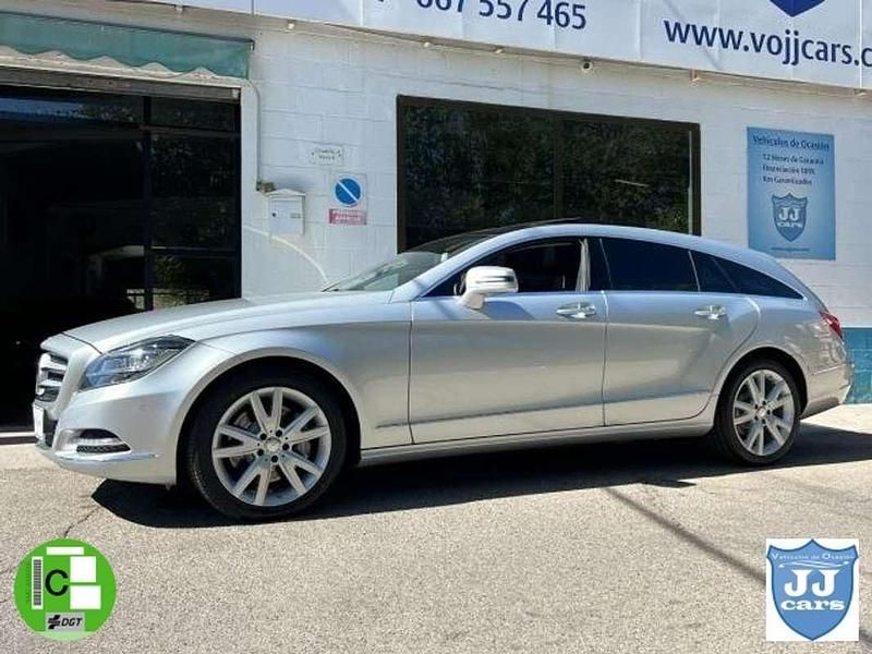 Usado Mercedes CLS350 Shooting Brake 306 CV (225 kW) 2014 Gris / plata Familiar