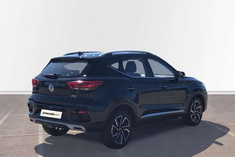 Usado MG ZS Luxury 106 CV (77 kW) 2023 Negro SUV