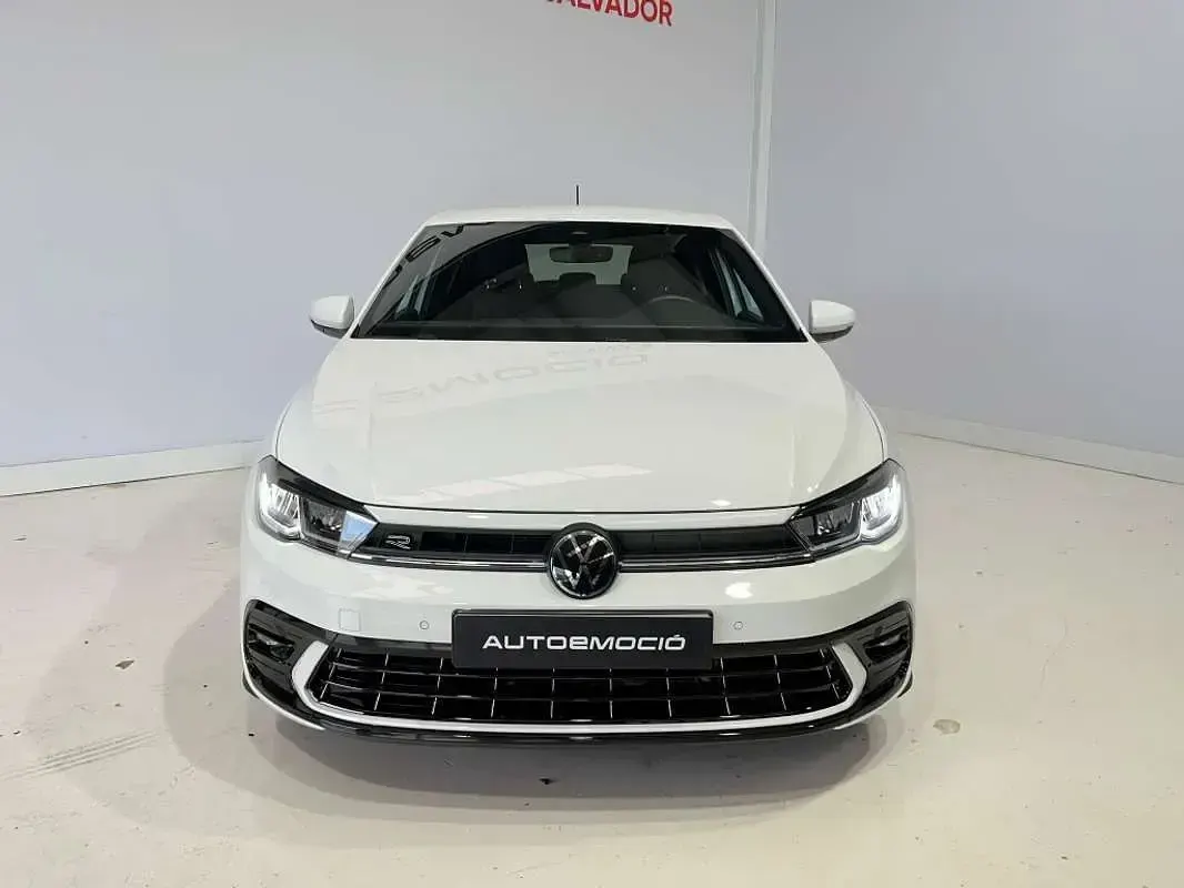 Usado VW Polo R-line 95 CV (69 kW) 2022 Blanco Utilitario