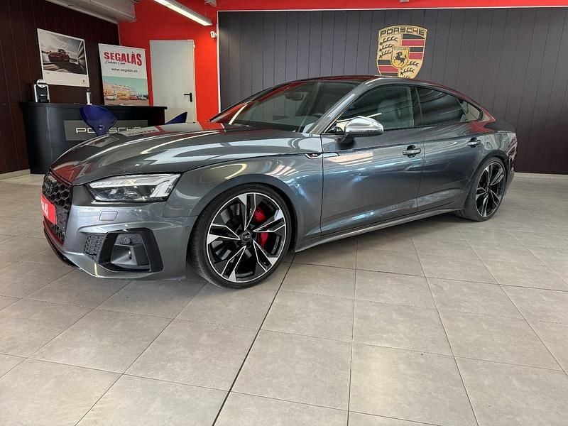 Usado Audi S5 Ambiente 347 CV (255 kW) 2020 Gris daytona metalizado Coupe