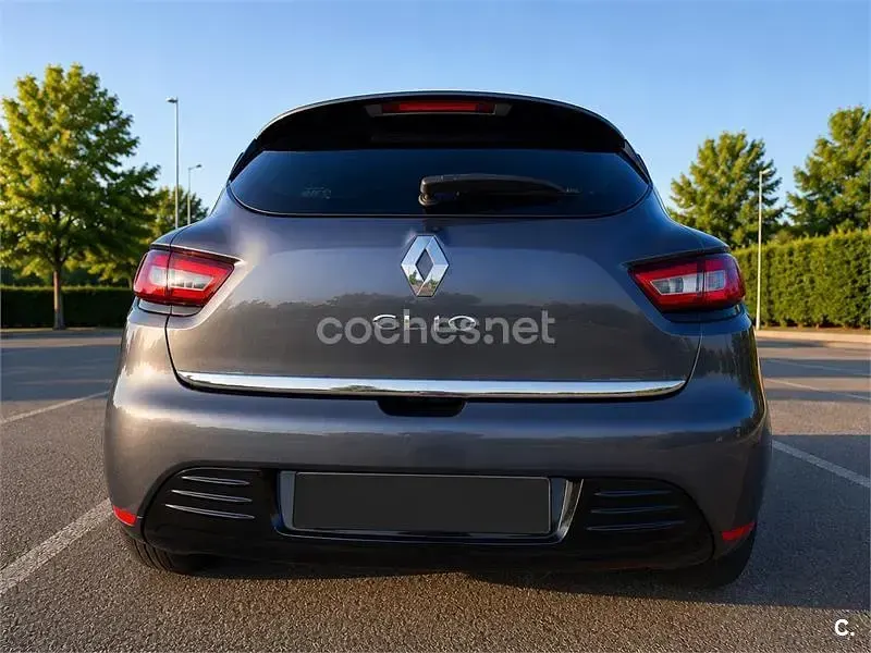 Usado Renault Clio IV LIMITED 90 CV (66 kW) 2019 Azul Berlina