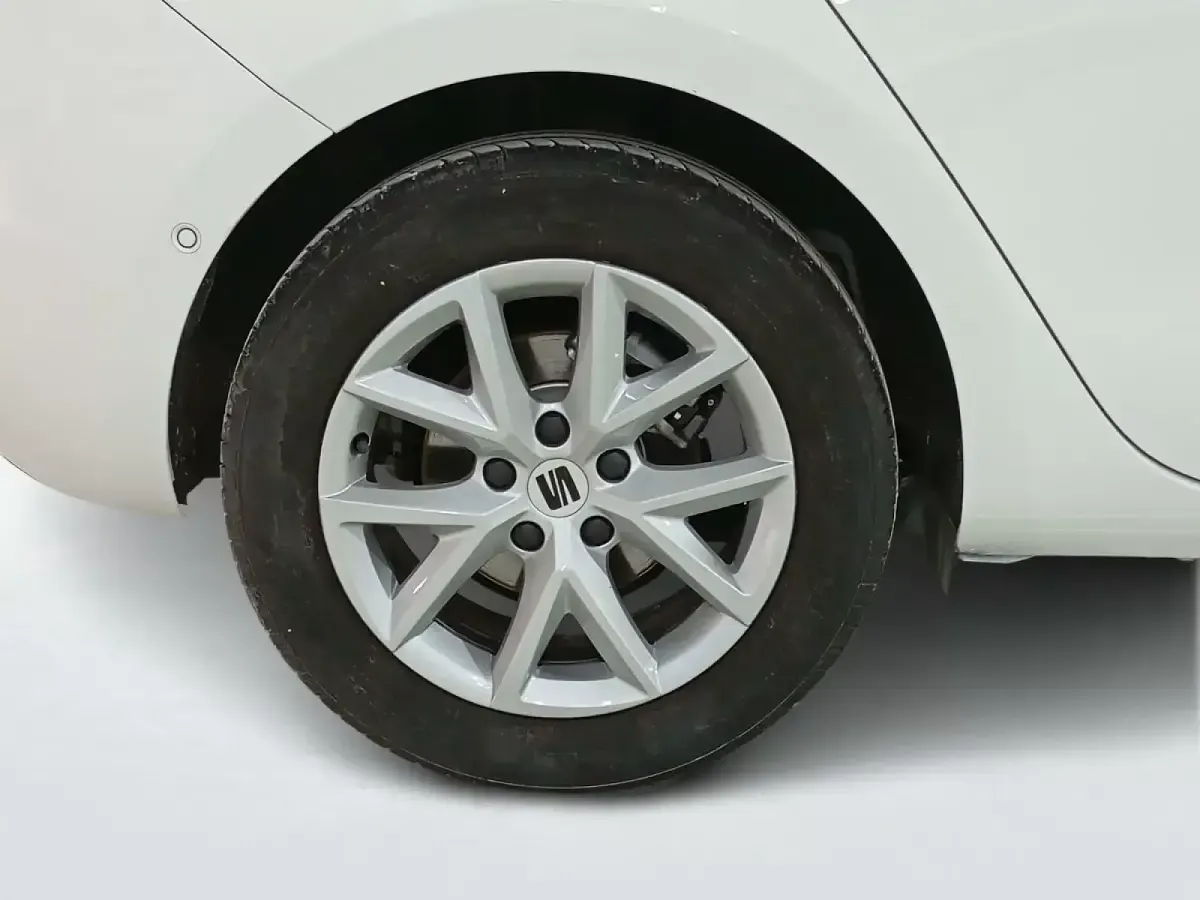 Usado Seat Leon Style 115 CV (84 kW) 2024