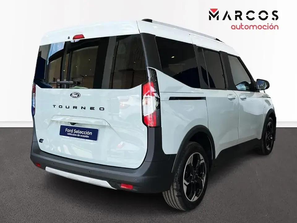 Uusi Ford Tourneo Courier Active 100 kW (136 HP) 2026 Tila-auto