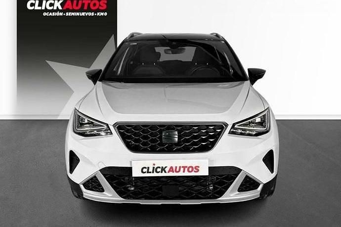 Usado Seat Arona Xperience 110 CV (80 kW) 2023 SUV