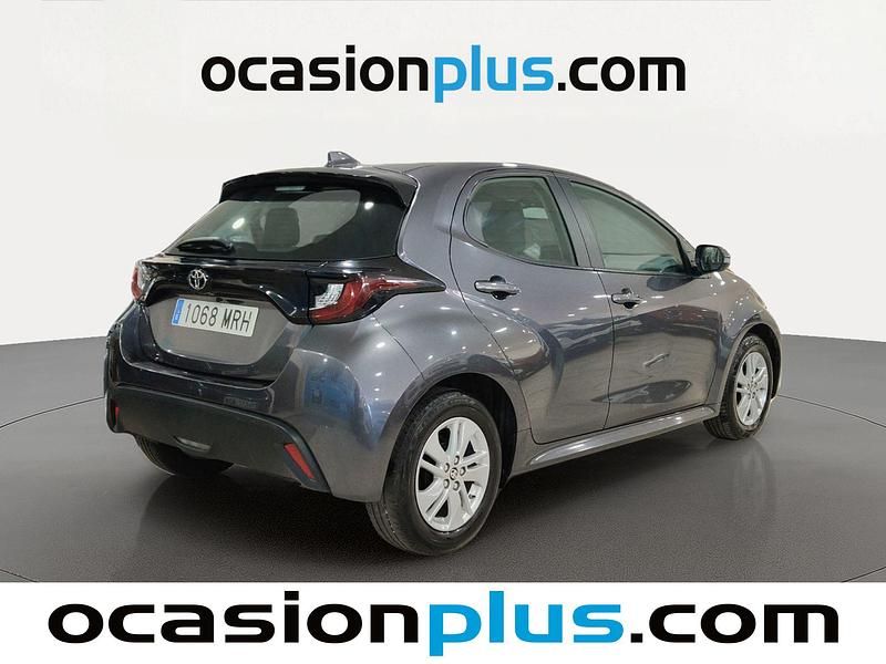 Usado Toyota Yaris Edition 125 CV (91 kW) 2024 Gris Utilitario