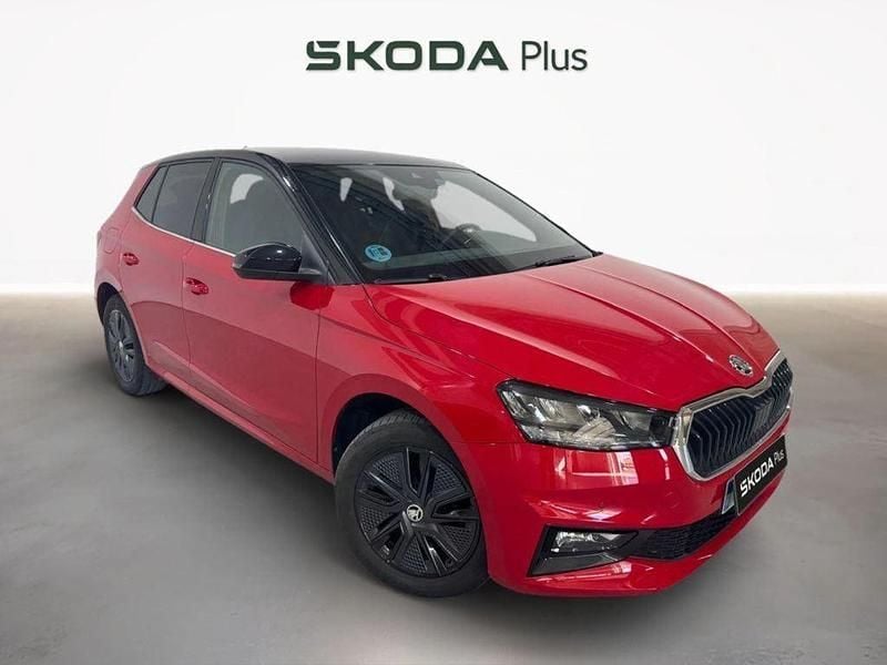 Usado Skoda Fabia Style 110 CV (80 kW) 2022 Rojo Utilitario
