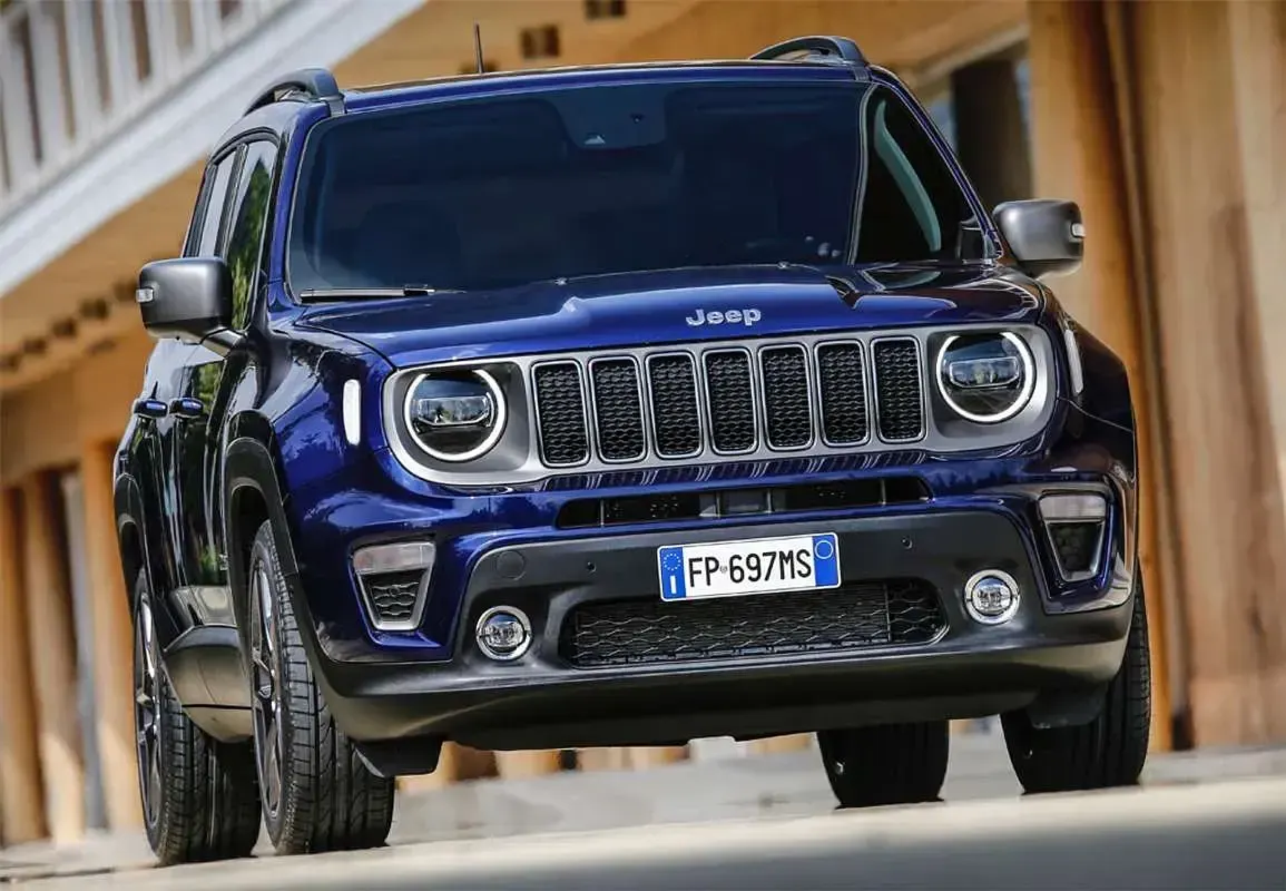 Usado Jeep Renegade Sport 120 CV (88 kW) 2020 Blanco SUV