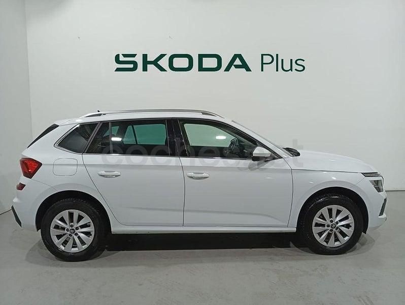 Usado Skoda Kamiq Selection 116 CV (85 kW) 2025 Blanco SUV