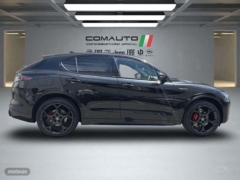 Nuevo Alfa Romeo Stelvio Veloce 280 CV (205 kW) 2025 Negro SUV