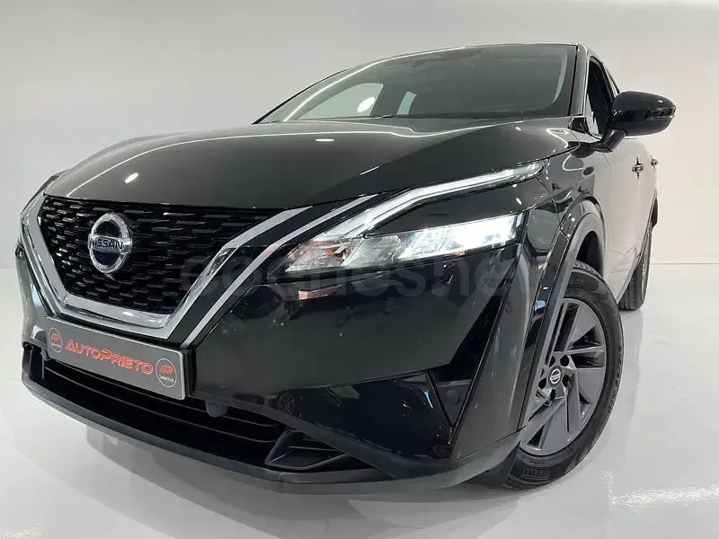 Usado Nissan Qashqai Acenta 140 CV (102 kW) 2022 Negro SUV