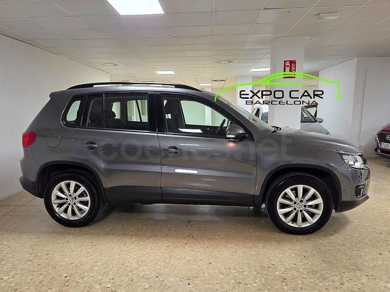 Usado VW Tiguan Advance 140 CV (102 kW) 2011 Gris / plata SUV