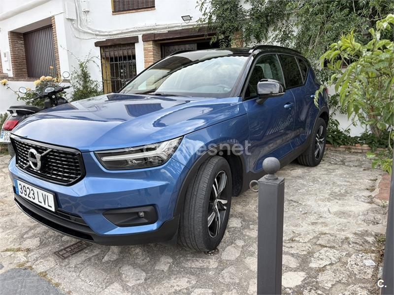 Azul Usado 2018 Volvo XC40 R-Design SUV | 20.900 € (Buen precio) - Imagen 1/4