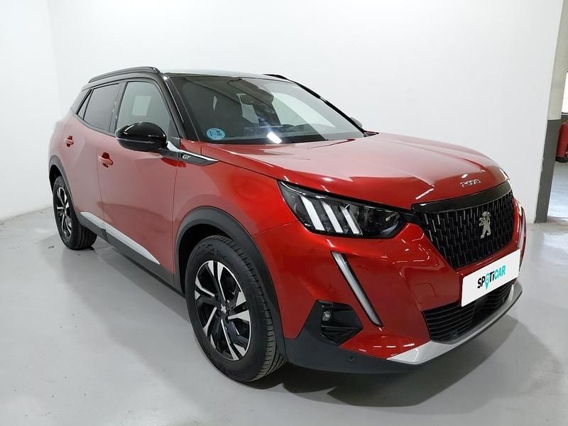 Usado Peugeot 2008 GTi 131 CV (96 kW) 2022 Rojo SUV
