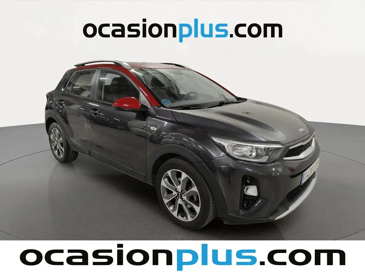 Usado Kia Stonic 101 CV (74 kW) 2019 Negro SUV