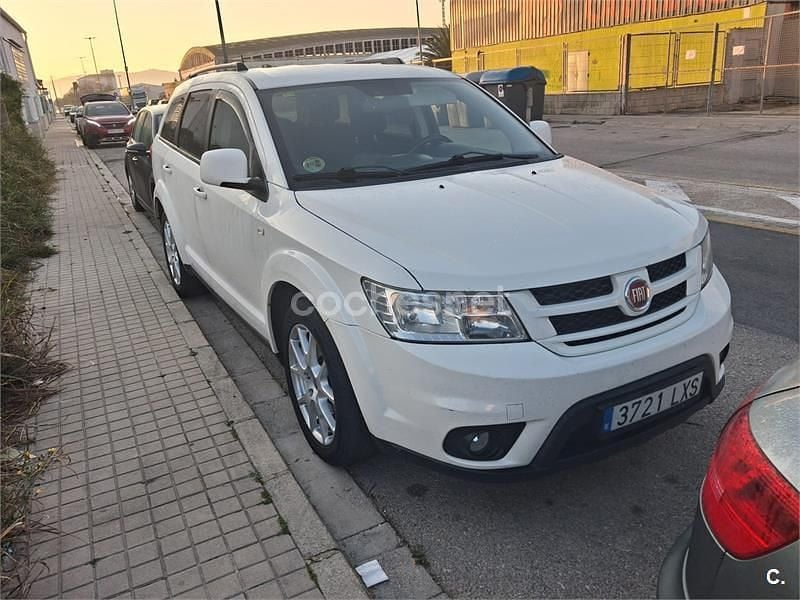 Usado Fiat Freemont Urban 170 CV (125 kW) 2012 Blanco SUV