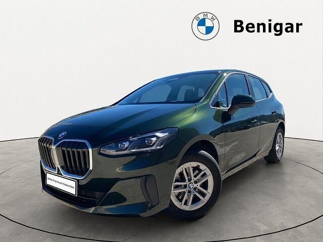 Verde Usado 2024 BMW 218 Active Tourer Comfort Edition Monovolumen | 32.500 € (Precio justo) - Imagen 1/4