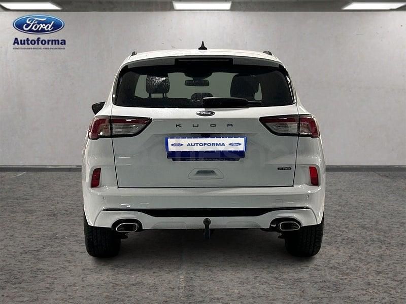 Usado Ford Kuga ST-Line 225 CV (165 kW) 2022 Blanco SUV