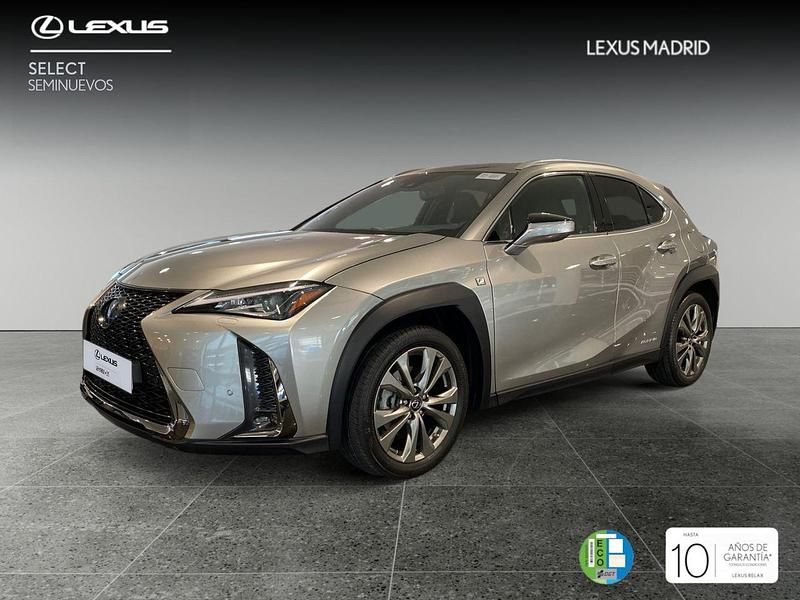 Gris / plata Usado 2021 Lexus UX Sport Line SUV | 30.990 € - Imagen 1/4