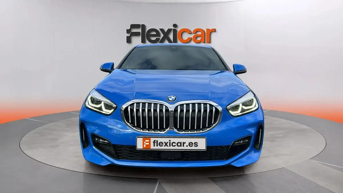 Usado BMW 116 122 CV (89 kW) 2024 Azul Utilitario