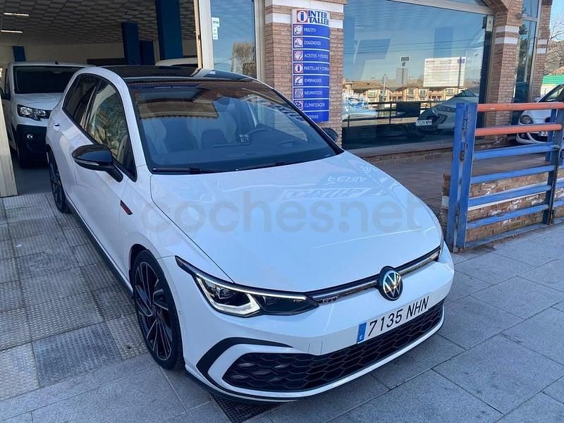 Usado VW Golf VIII GTI 245 CV (180 kW) 2023 Blanco Berlina