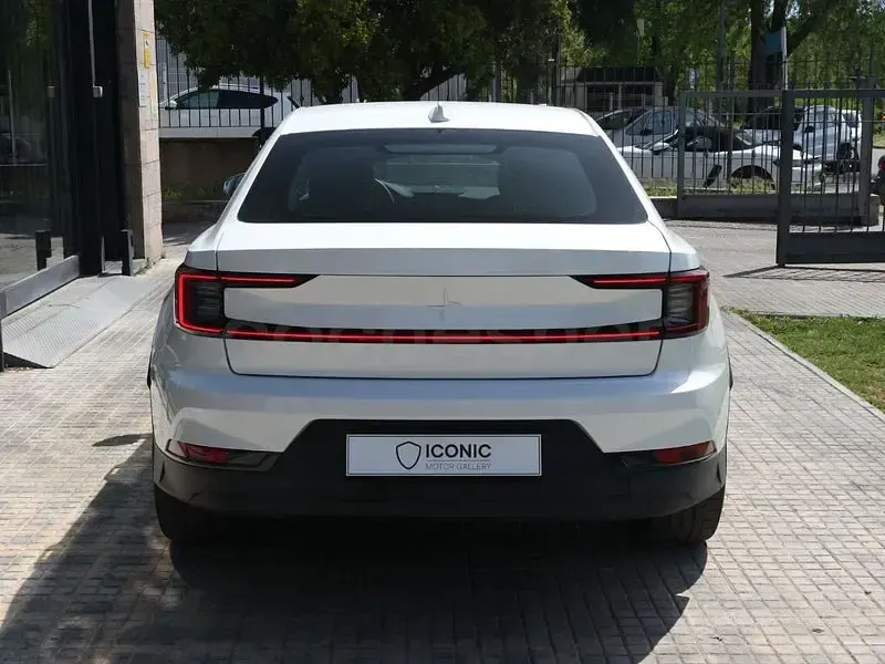 Usado Polestar 2 Performance 350 kW (476 CV) 2024 Eléctrico Utilitario