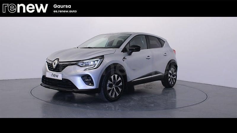 Usado Renault Captur Techno 140 CV (102 kW) 2023 Gris / plata SUV