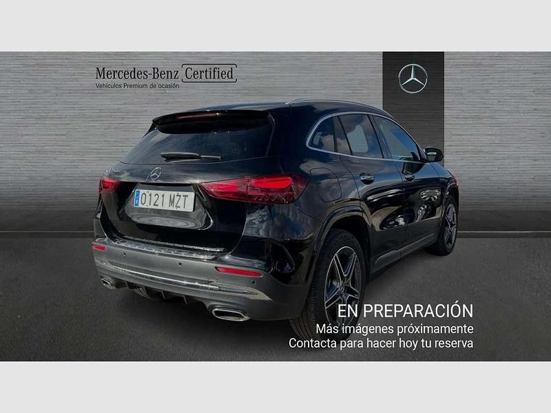 Usado Mercedes GLA250 218 CV (160 kW) 2025 SUV