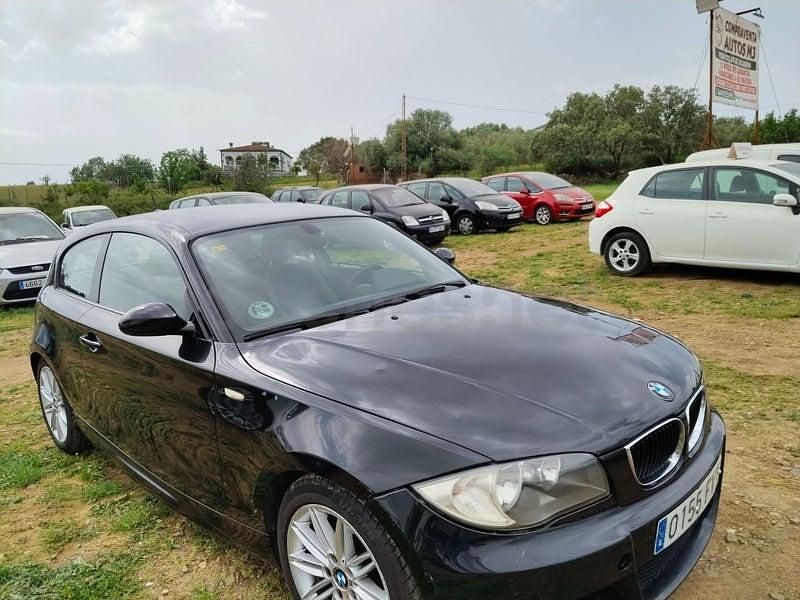 Usado BMW 118 143 CV (105 kW) 2007 Negro Utilitario