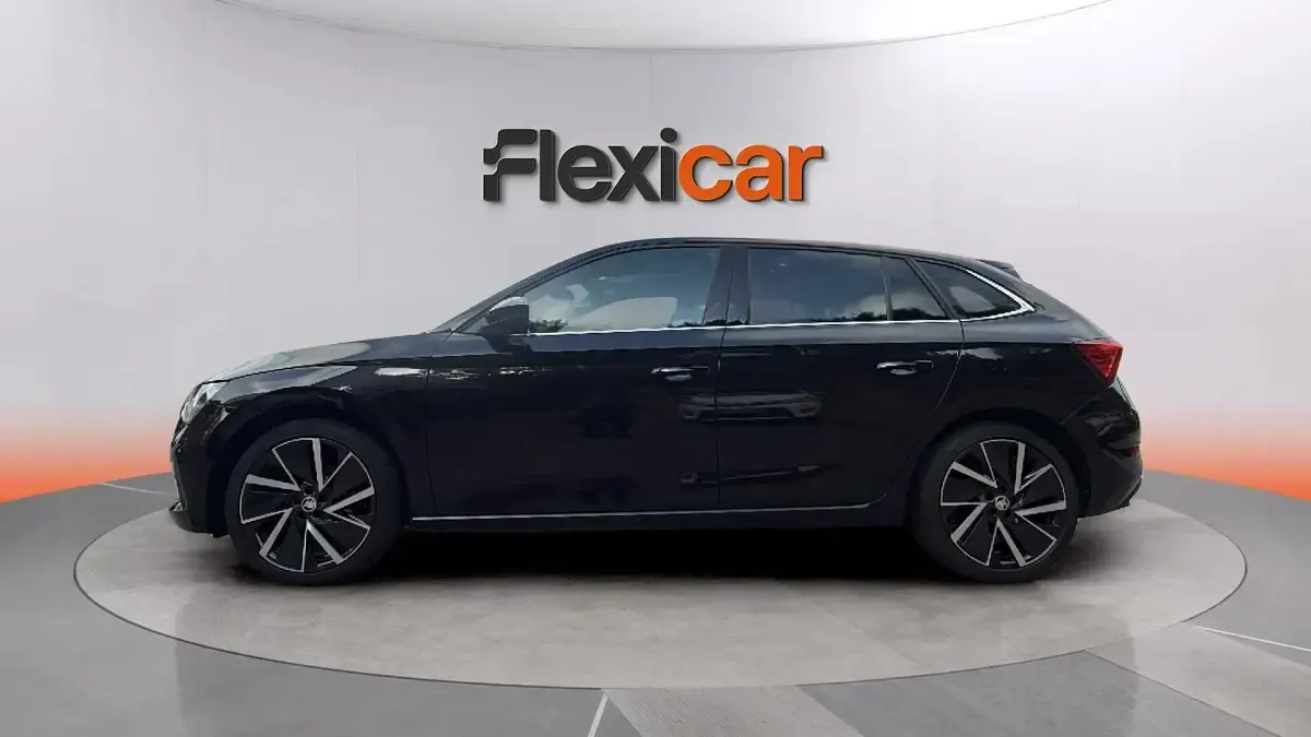 Usado Skoda 110 R Sport 150 CV (110 kW) 2021 Negro Berlina