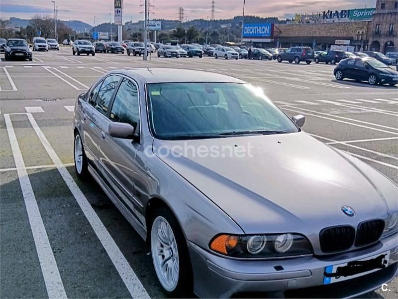 Usado BMW 530 184 CV (135 kW) 2001 Gris / plata Berlina