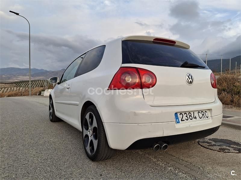 Usado VW Golf IV Sportline 140 CV (102 kW) 2005 Blanco Berlina
