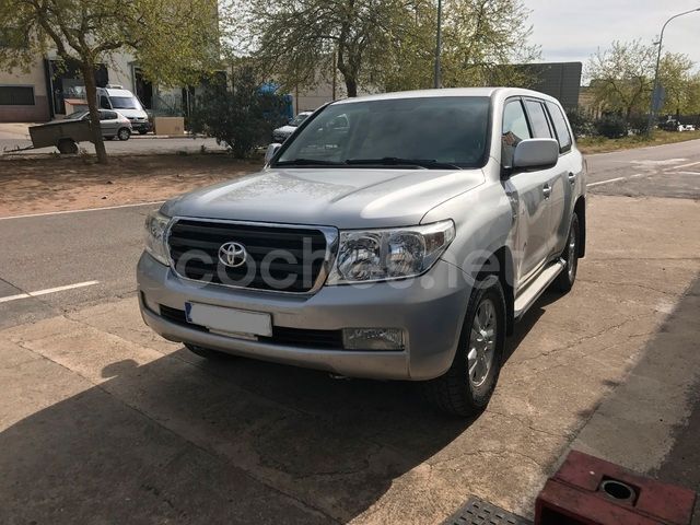 Usado Toyota Land Cruiser 286 CV (210 kW) 2008 Gris / plata SUV