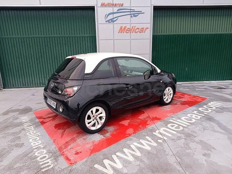 Usado Opel Adam Rocks 87 CV (63 kW) 2014 Negro Utilitario