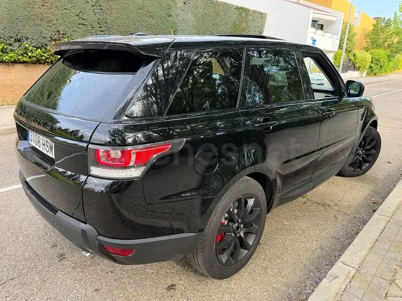 Usado Land Rover Range Rover HSE Dynamic 292 CV (214 kW) 2014 Negro SUV