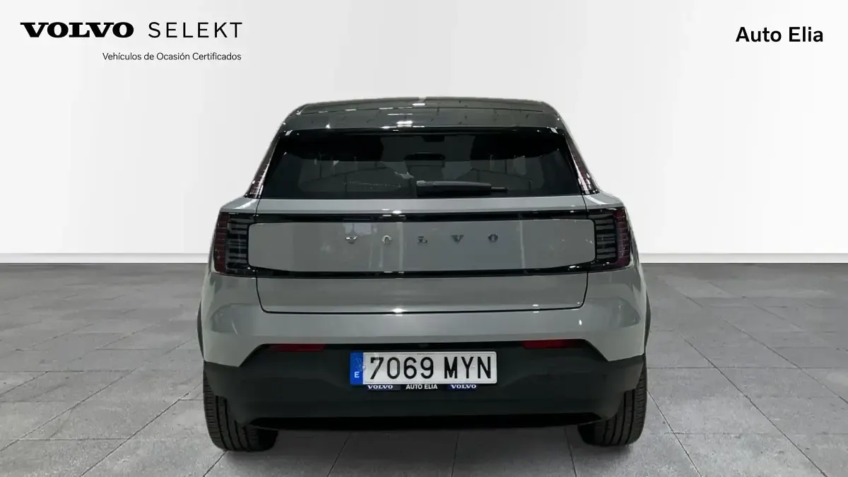 Usado Volvo EX30 Plus 200 kW (272 CV) 2025 SUV
