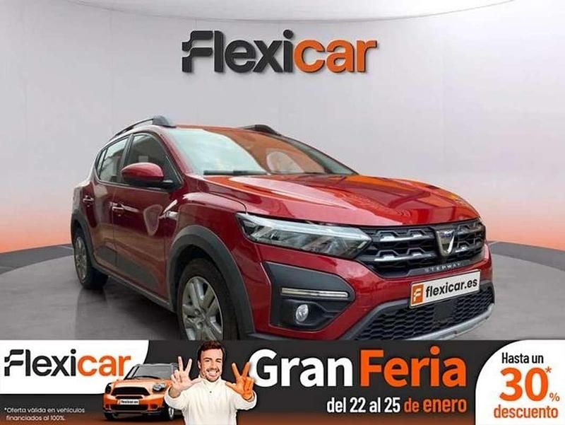 Rojo Usado 2022 Dacia Sandero Comfort Utilitario | 10.990 € (Buen precio) - Imagen 1/4