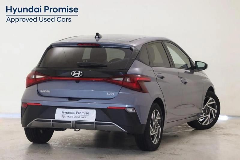 Usado Hyundai i20 100 CV (73 kW) 2025 Azul Utilitario
