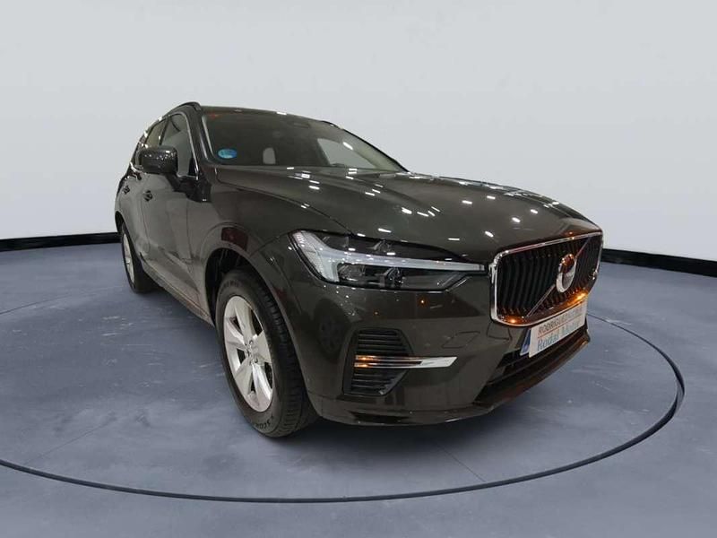 Usado Volvo XC60 Momentum 197 CV (144 kW) 2021 Verde SUV