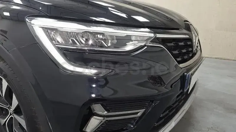 Usado Renault Arkana Intens 145 CV (106 kW) 2022 Negro SUV