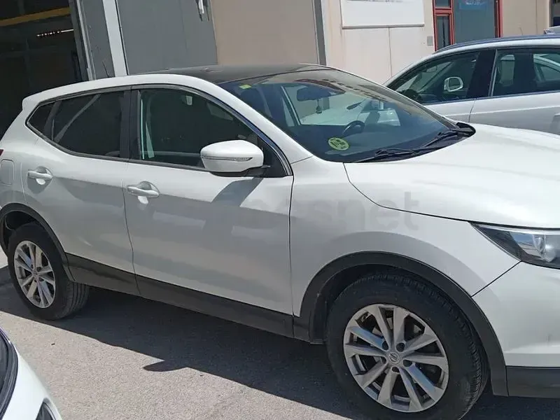 Usado Nissan Qashqai Premium Edition 130 CV (95 kW) 2014 Blanco SUV