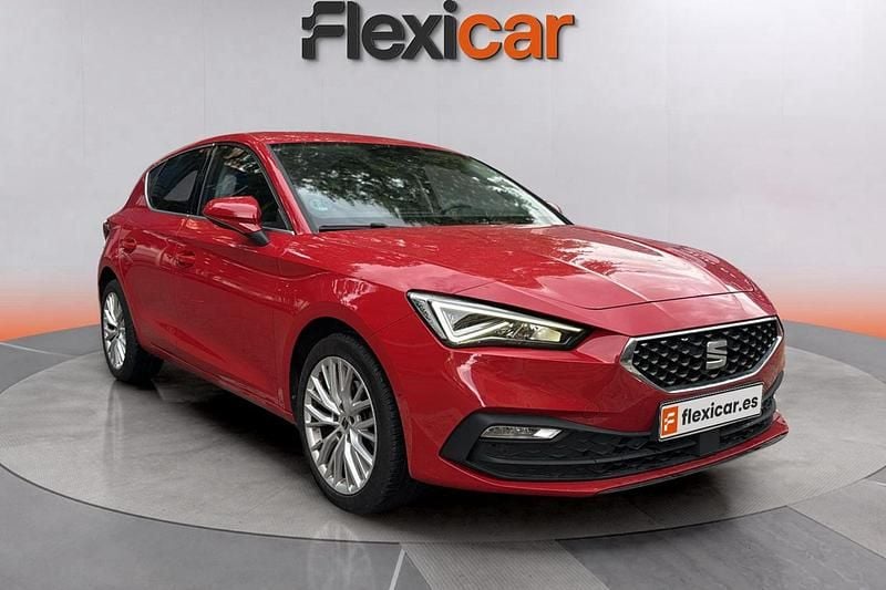 Rojo Usado 2022 Seat Leon Style Familiar | 19.490 € (Buen precio) - Imagen 1/4