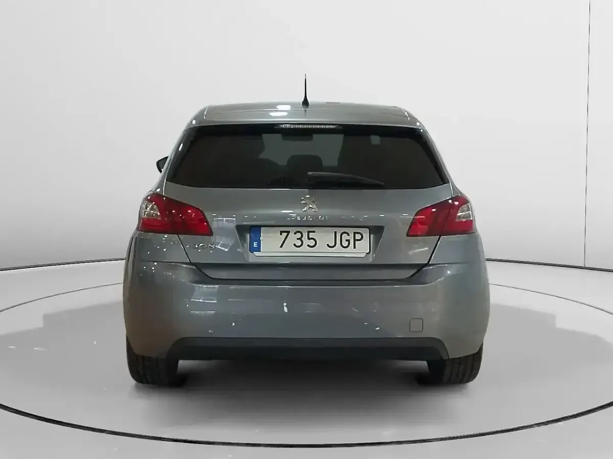 Occasion Peugeot 308 Style 131 PK (96 kW) 2015 Grijs Sedan